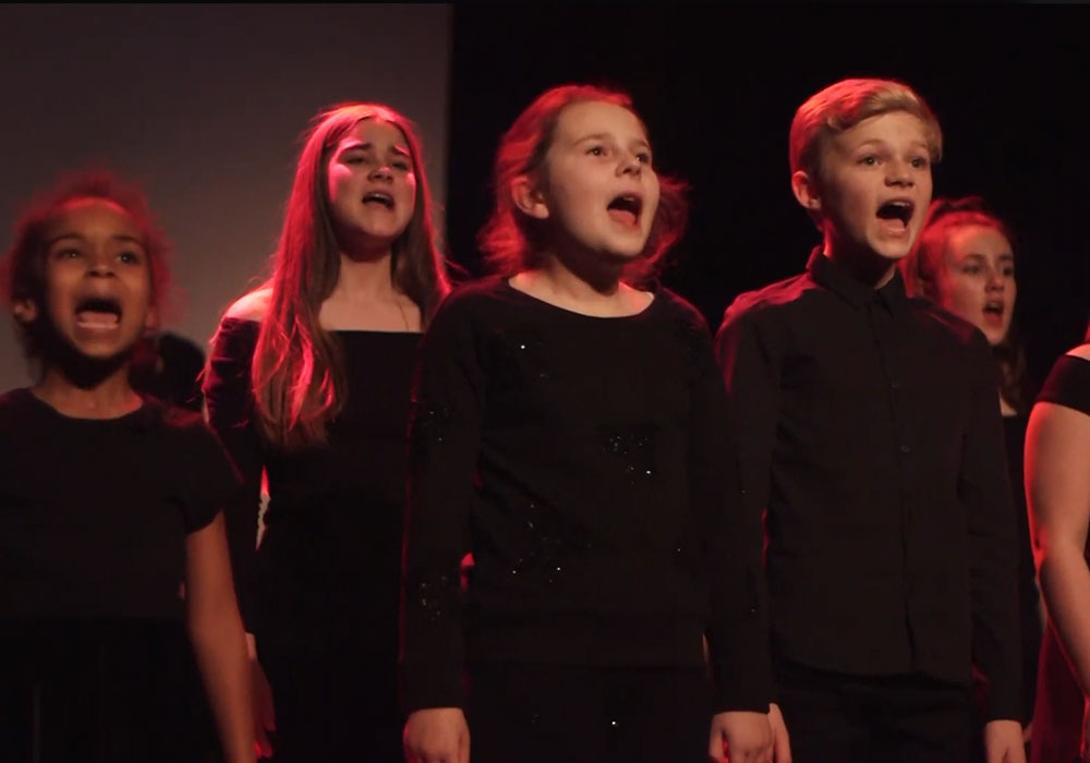 Performing-Arts-School-in-Nottingham-2_-Attic-Theatre-School-0-29-screenshot